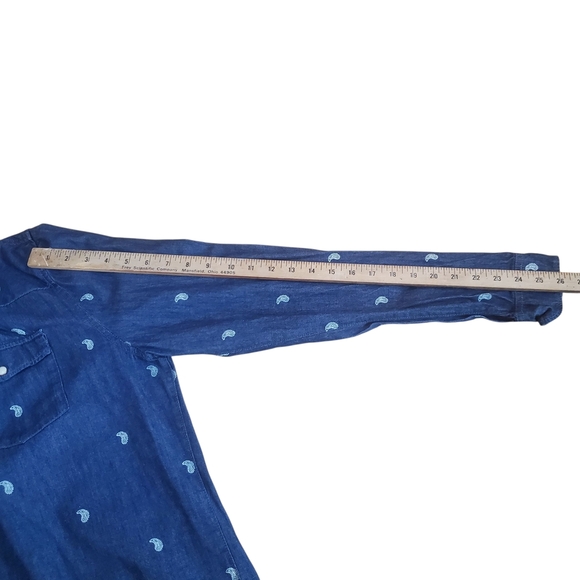 H&M Divided Denim Paisley Button-Down Shirt. Pearl Snaps. Women's XL. F0079 - Picture 7 of 10